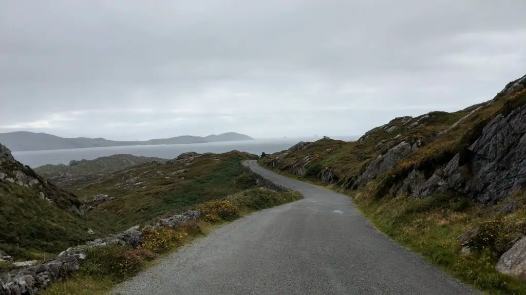 What Side Of The Road Do They Drive On In Ireland Livingireland Com   Ireland G7bd7a6bed 1920 1024x576 